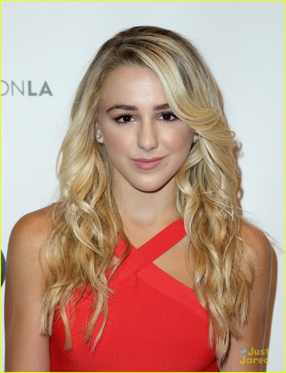 Full Sized Photo Of Chloe Lukasiak Sophie Reynolds Shipman Asia More