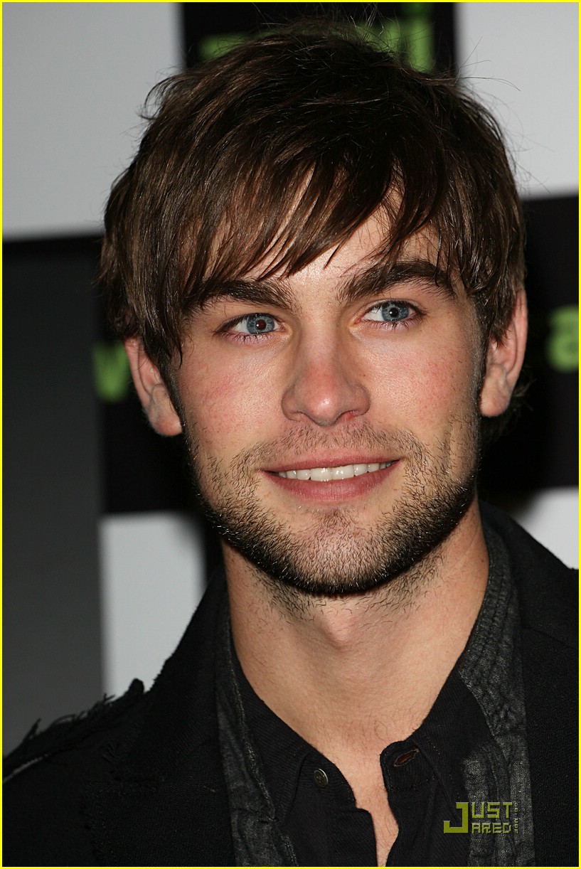 chace crawford oxford street lights 12