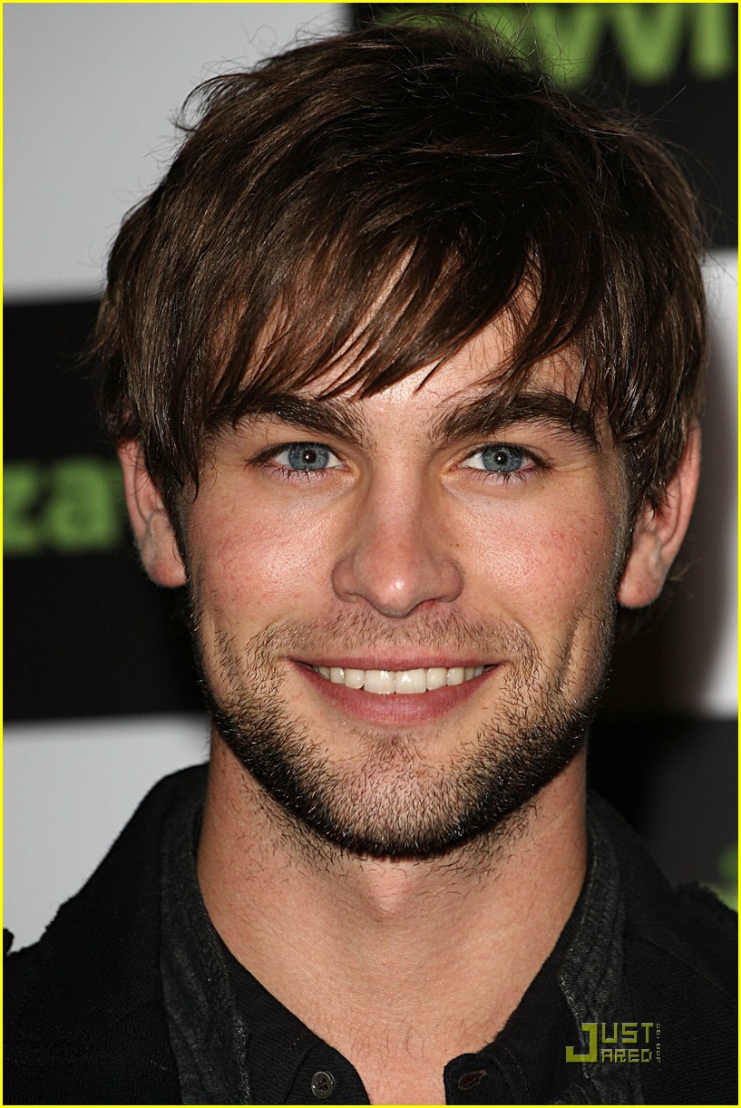 chace crawford oxford street lights 14