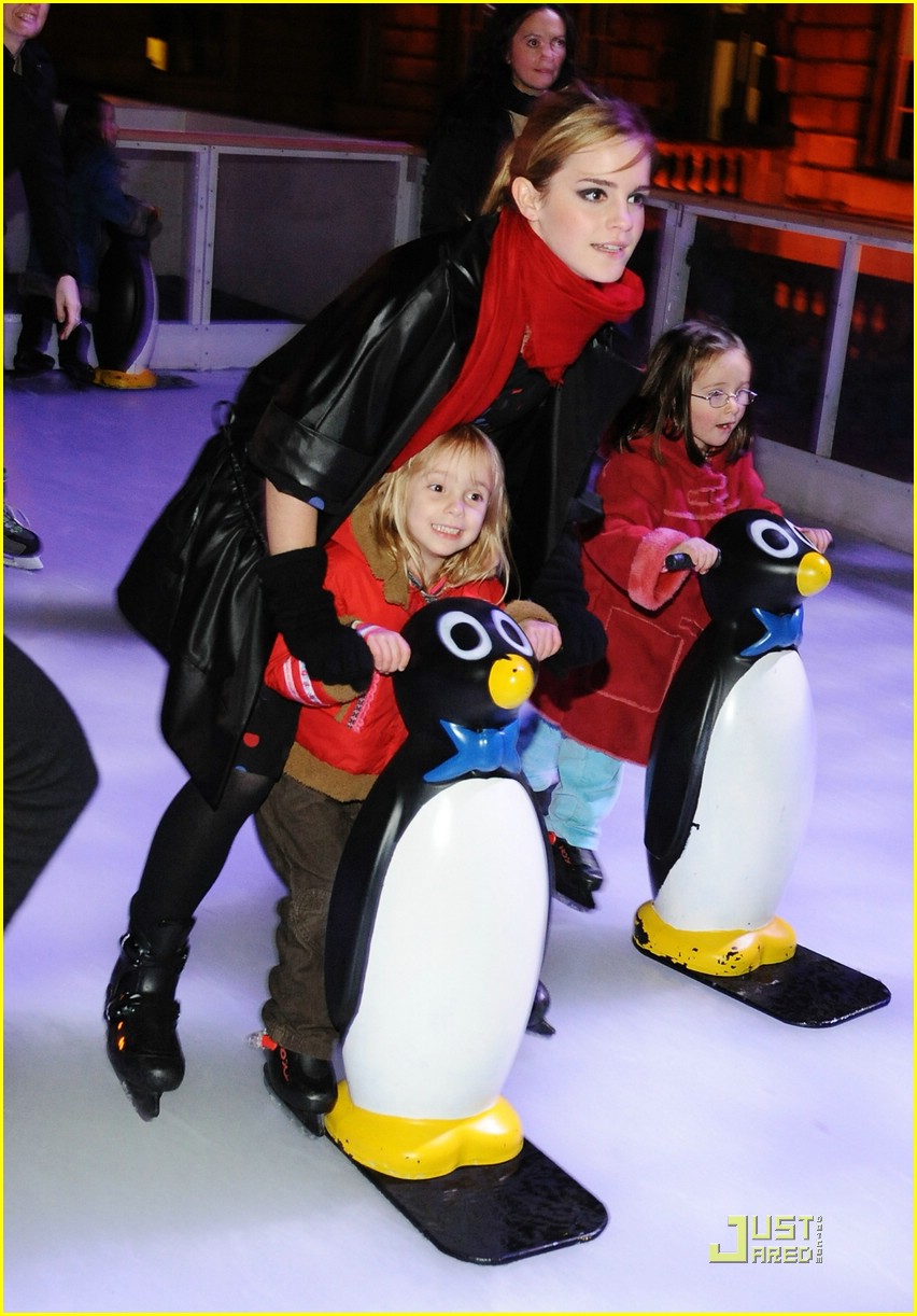 emma watson skate penguins 01