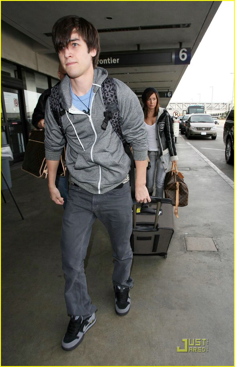 ashley tisdale jared murillo lax 03