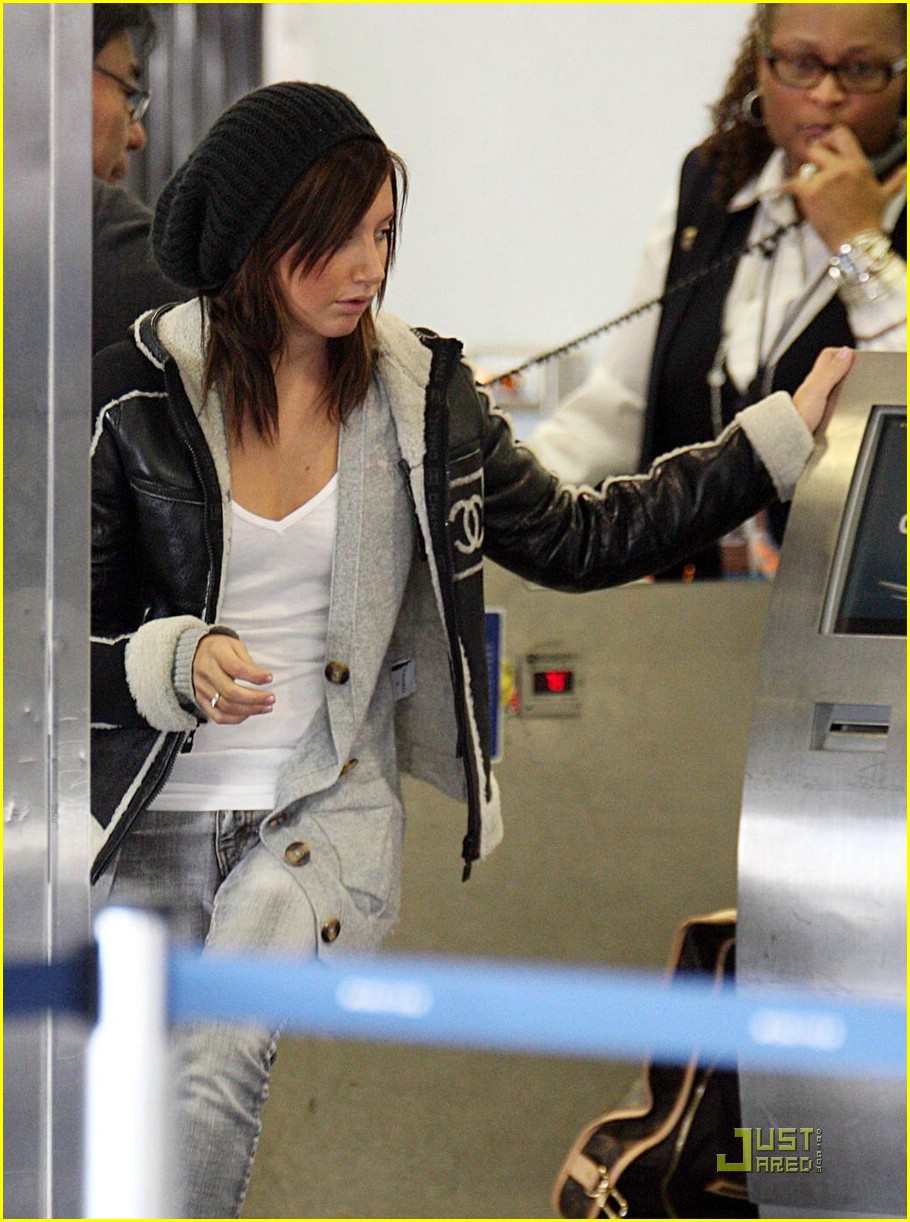 ashley tisdale jared murillo lax 06