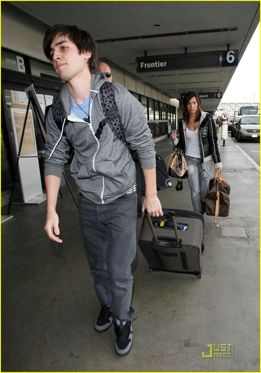 ashley tisdale jared murillo lax 07