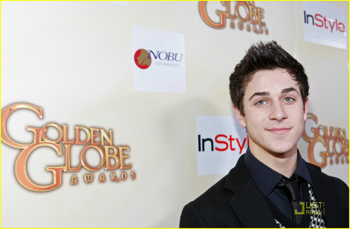 david henrie lucy hale salute hollywood 11