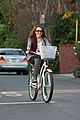 miley cyrus bike ride neighborhood 05