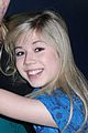 jennette mccurdy skating rink 02