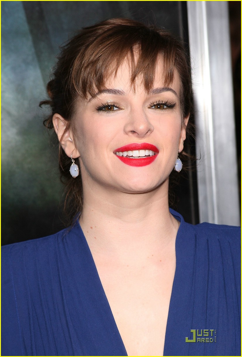 danielle panabaker 13th premiere 09