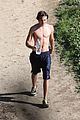 zac efron hollywood hills workout 13