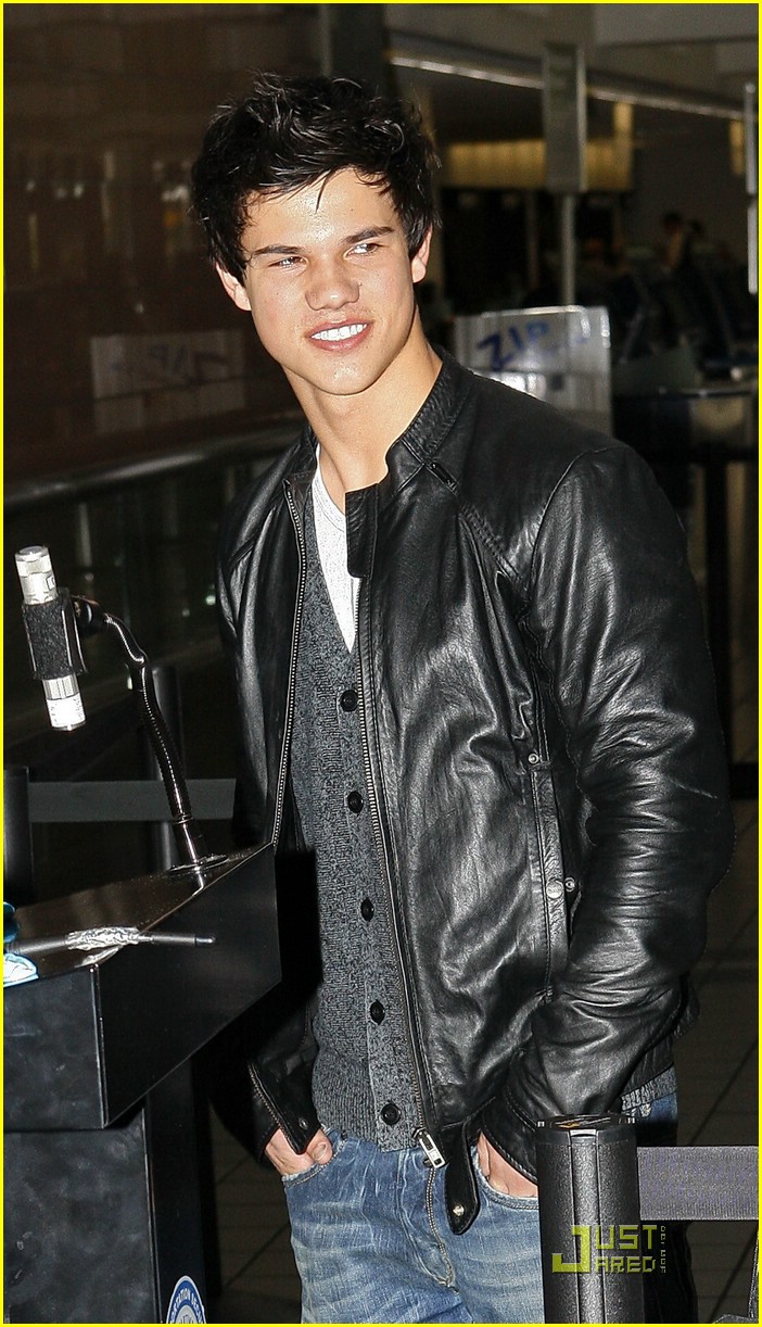 Taylor lautner outlet leather jacket