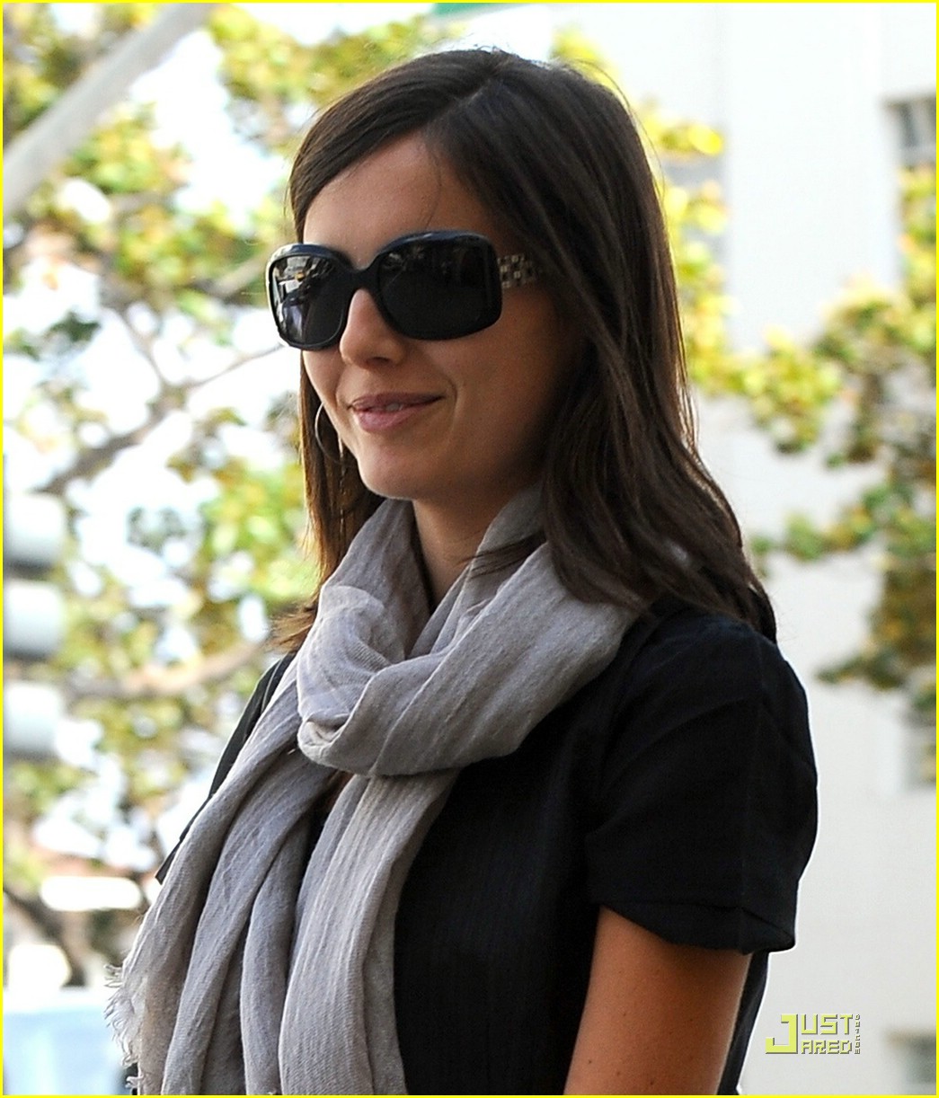 camilla belle beverly hills beauty 03