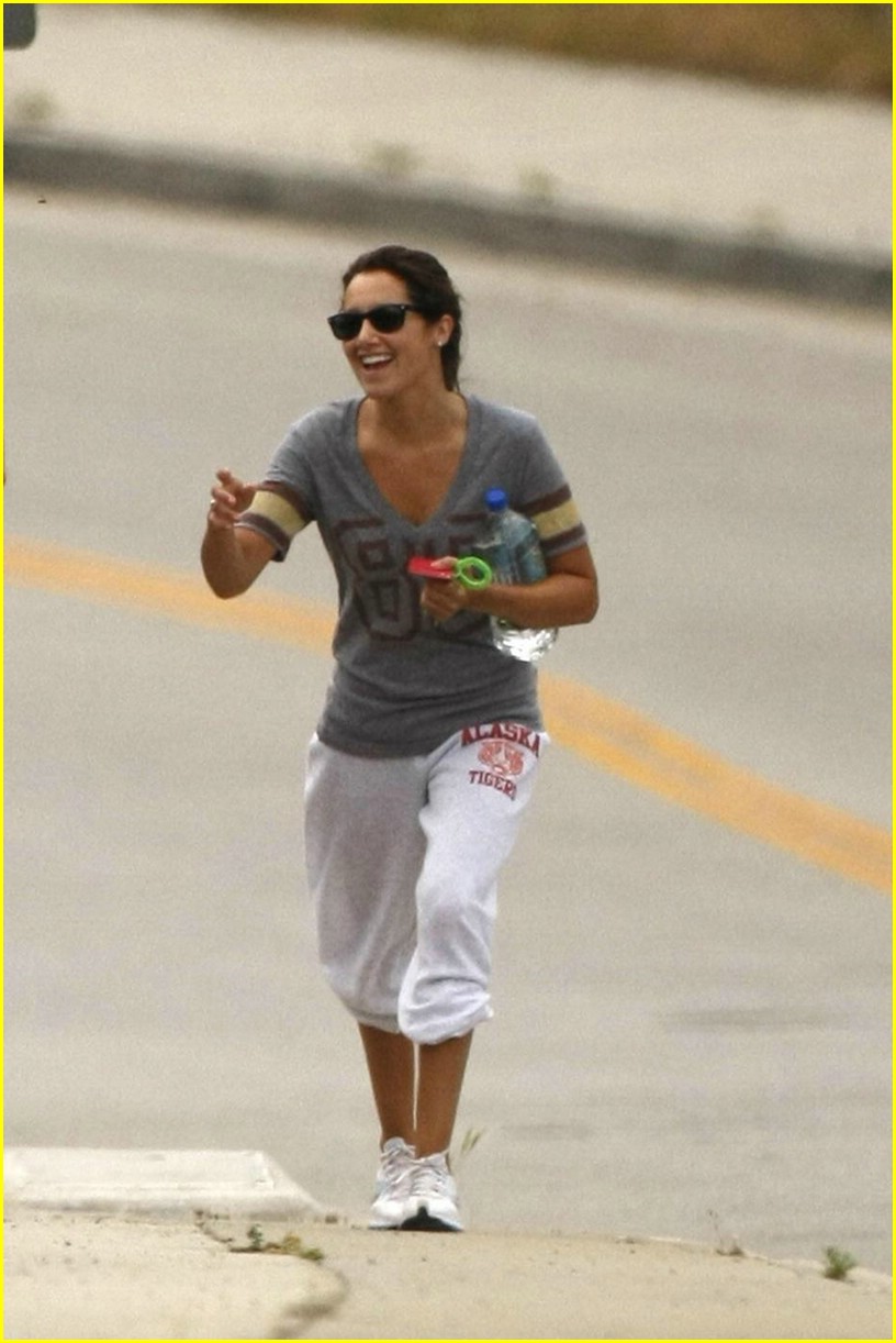 ashley tisdale workout weekend 10