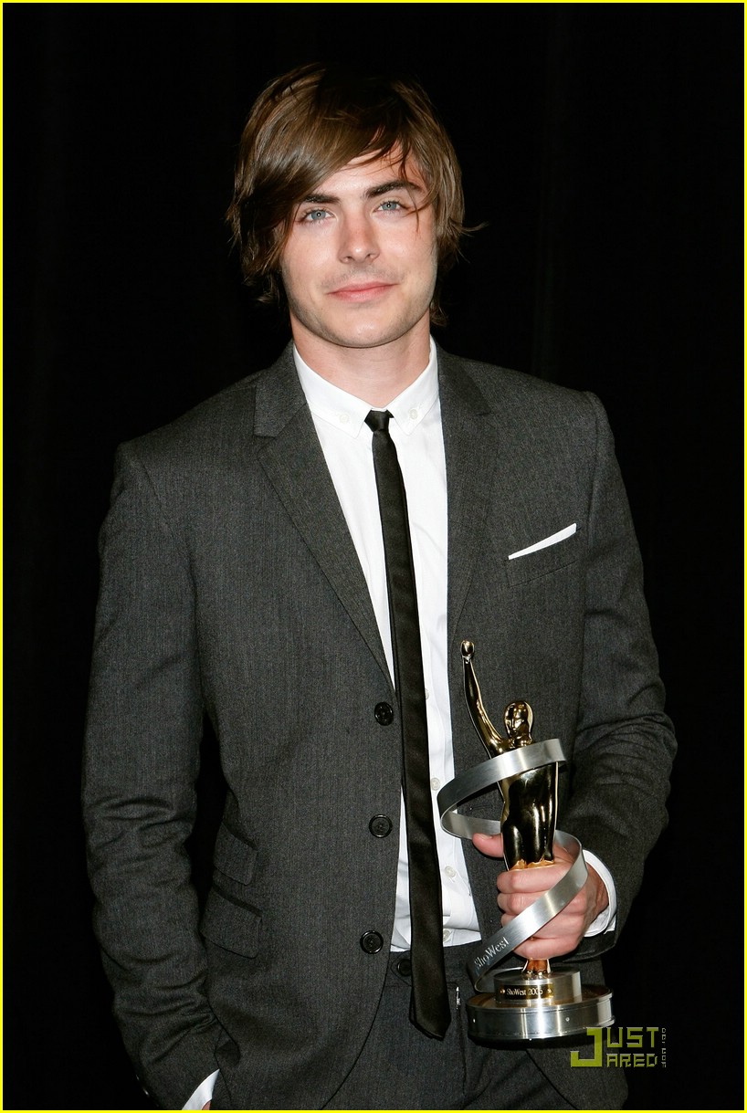 zac efron showest honors 12