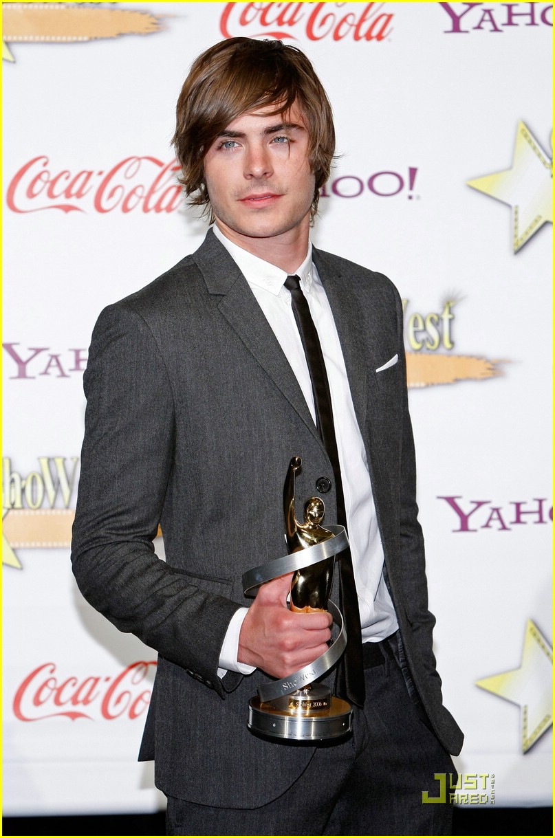 zac efron showest honors 13