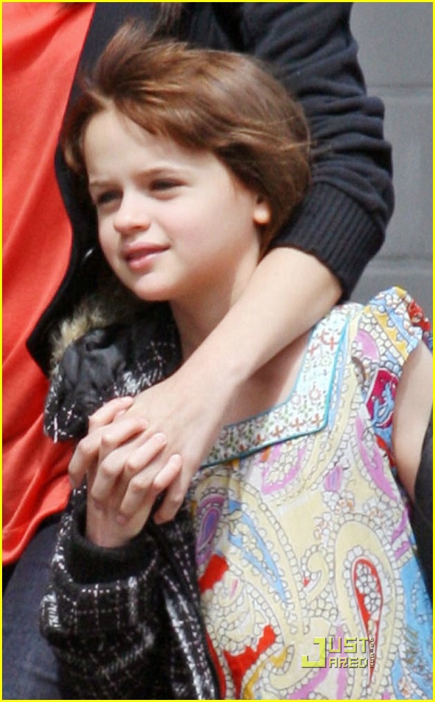 selena gomez joey king girls day out 02