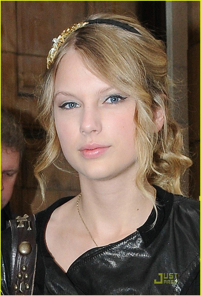 taylor swift loves london leather 02