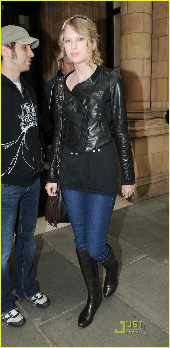 taylor swift loves london leather 04