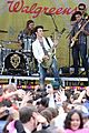 jonas brothers central park party 11