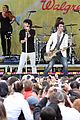 jonas brothers central park party 39