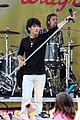 jonas brothers central park party 41