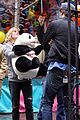 robert pattinson emilie de ravin panda bear 04
