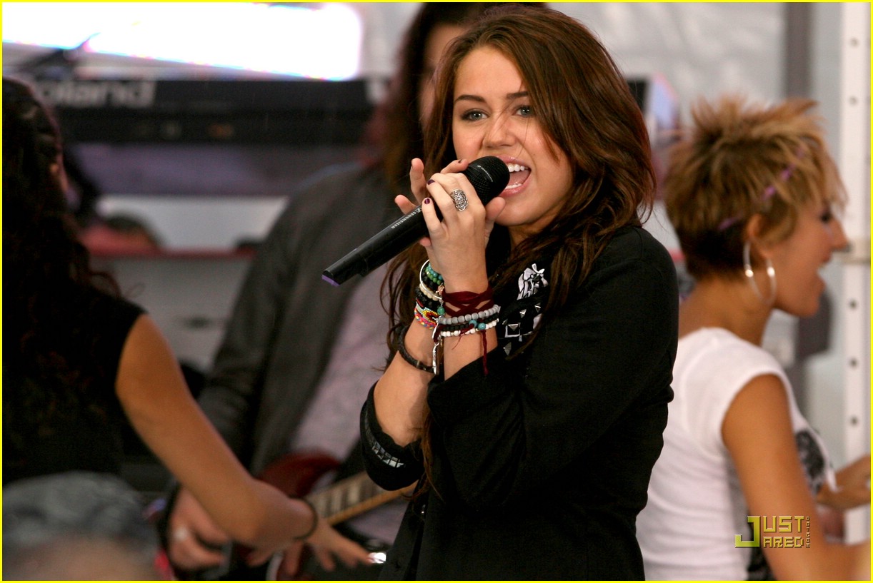 miley cyrus today show concert 07