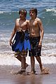 dylan cole sprouse snorkel hawaii 01