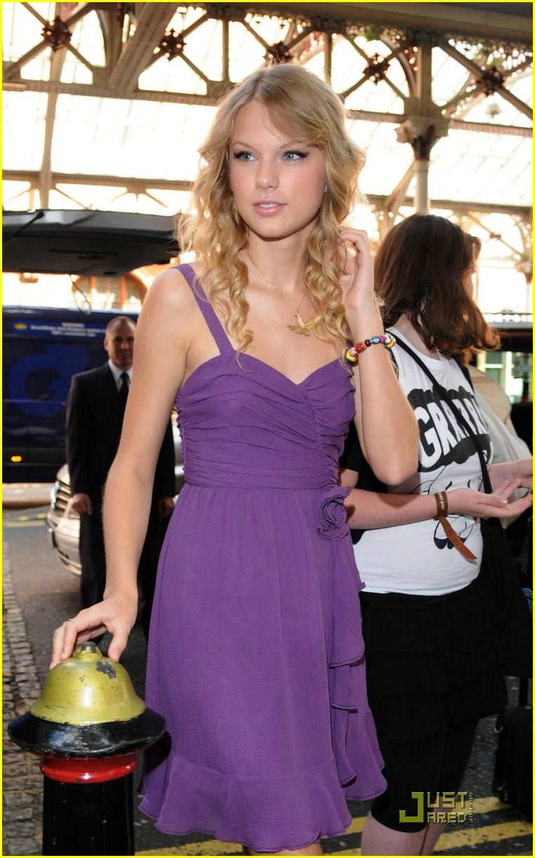 taylor swift gmtv gorgeous 16