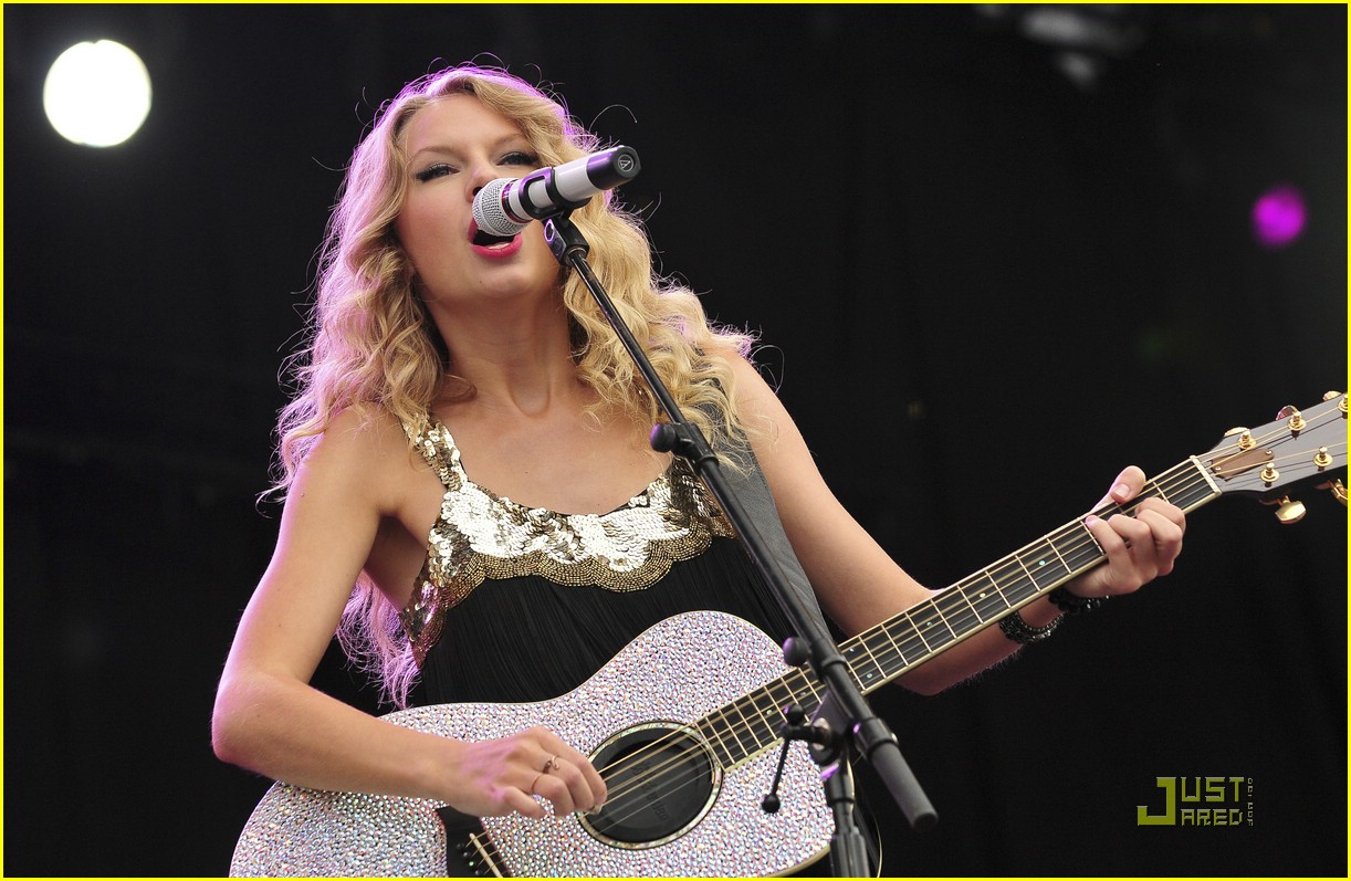 taylor swift vfest day two 11