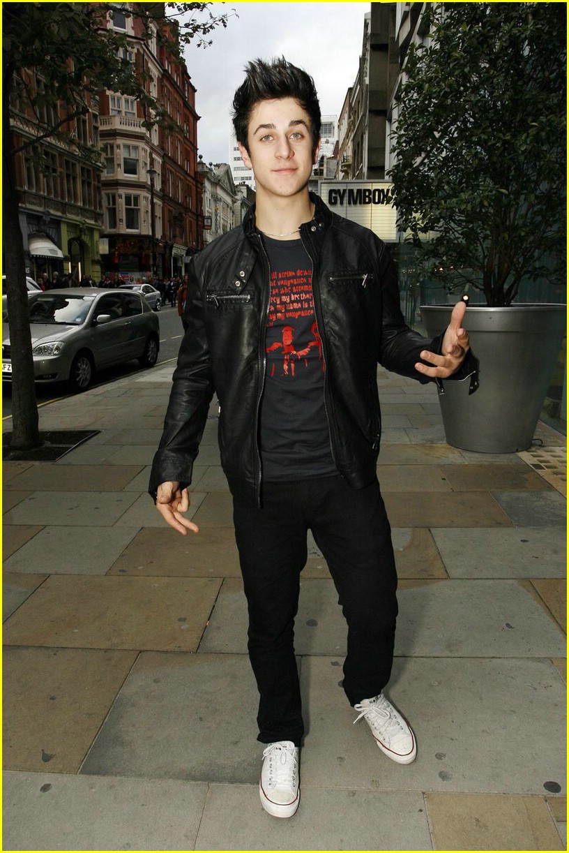 david henrie george caceres 02