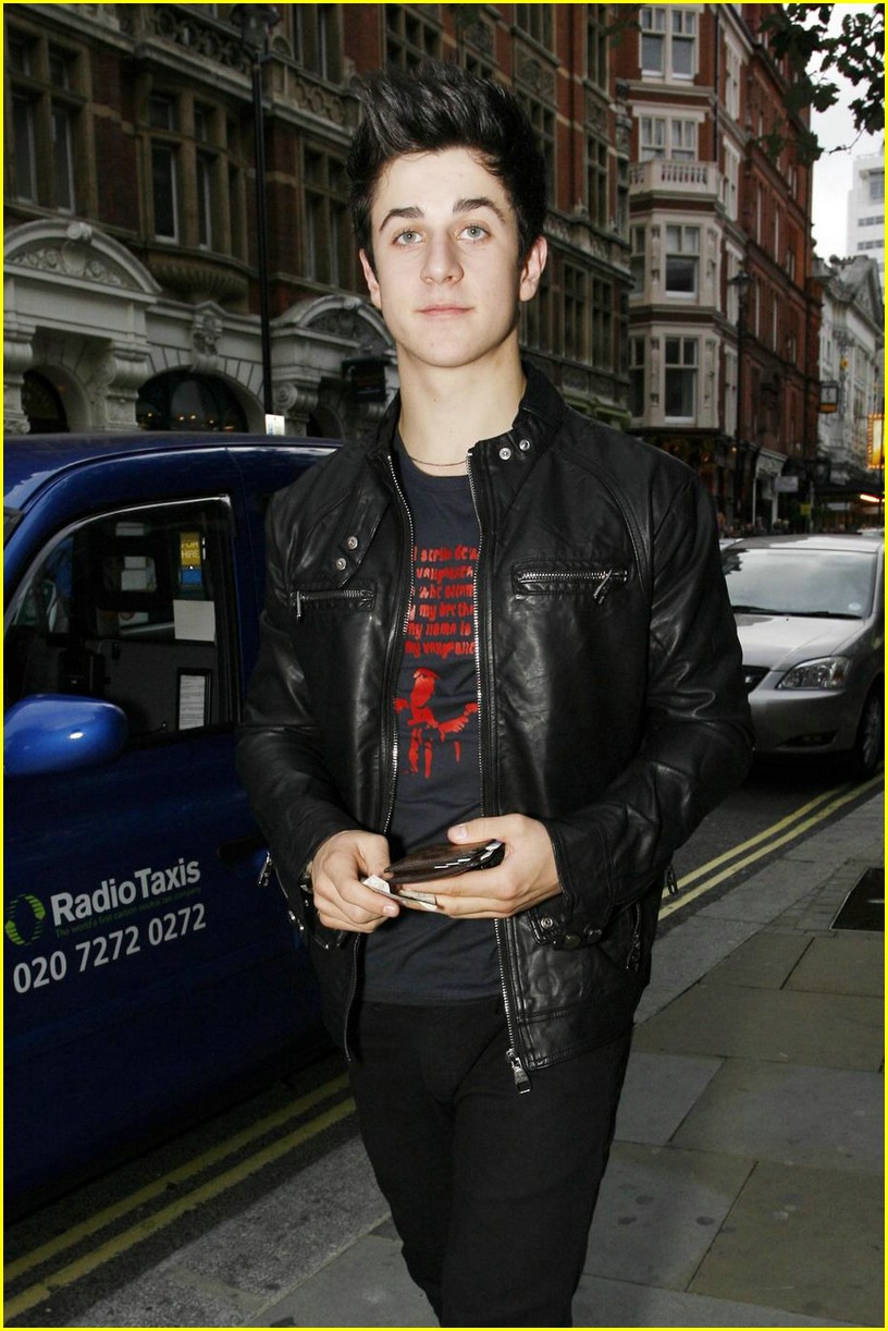 david henrie george caceres 08