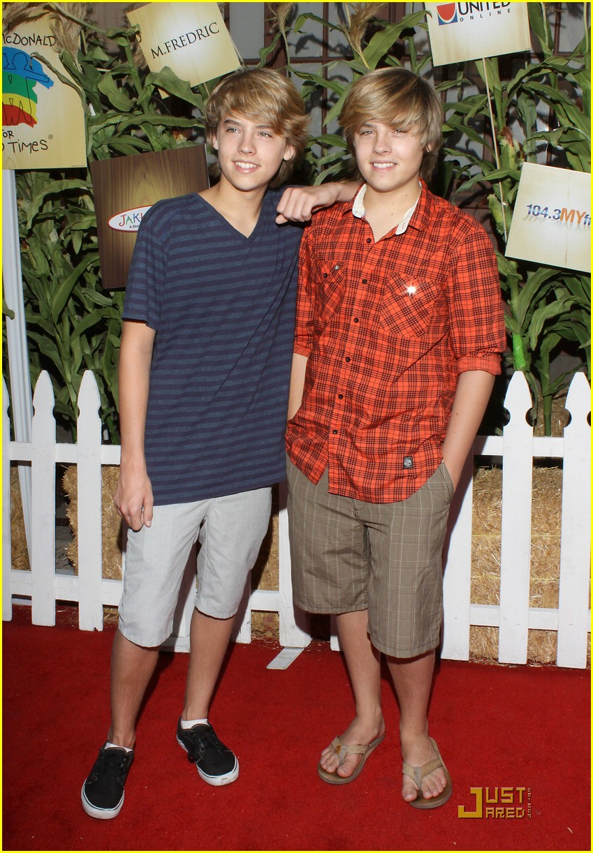 dylan cole sprouse good times 03