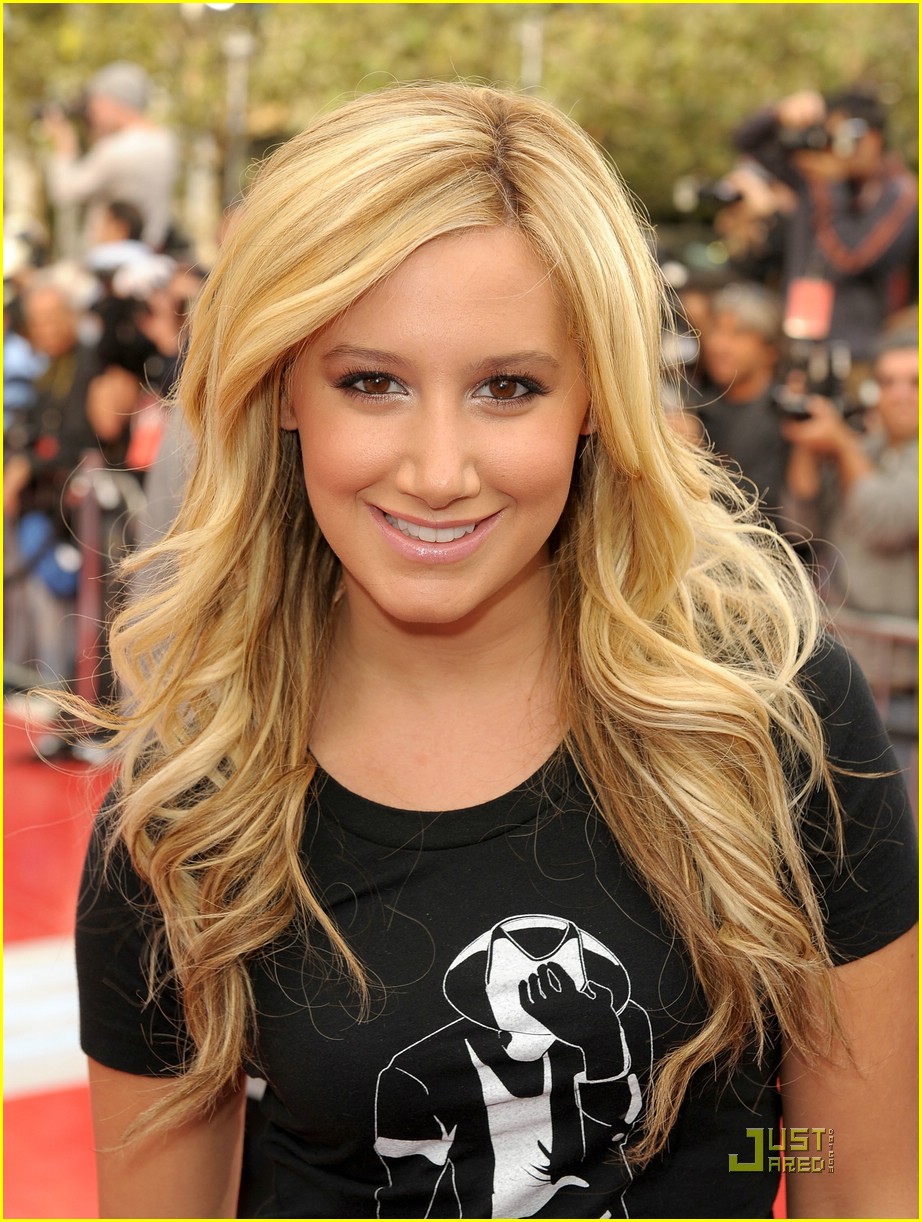 ashley tisdale this is it 04