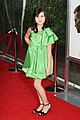 bailee madison brothers premiere 05