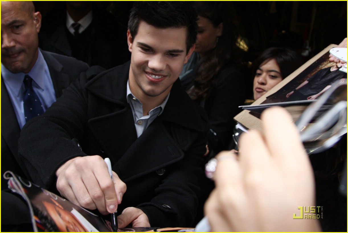 taylor lautner time of life 06