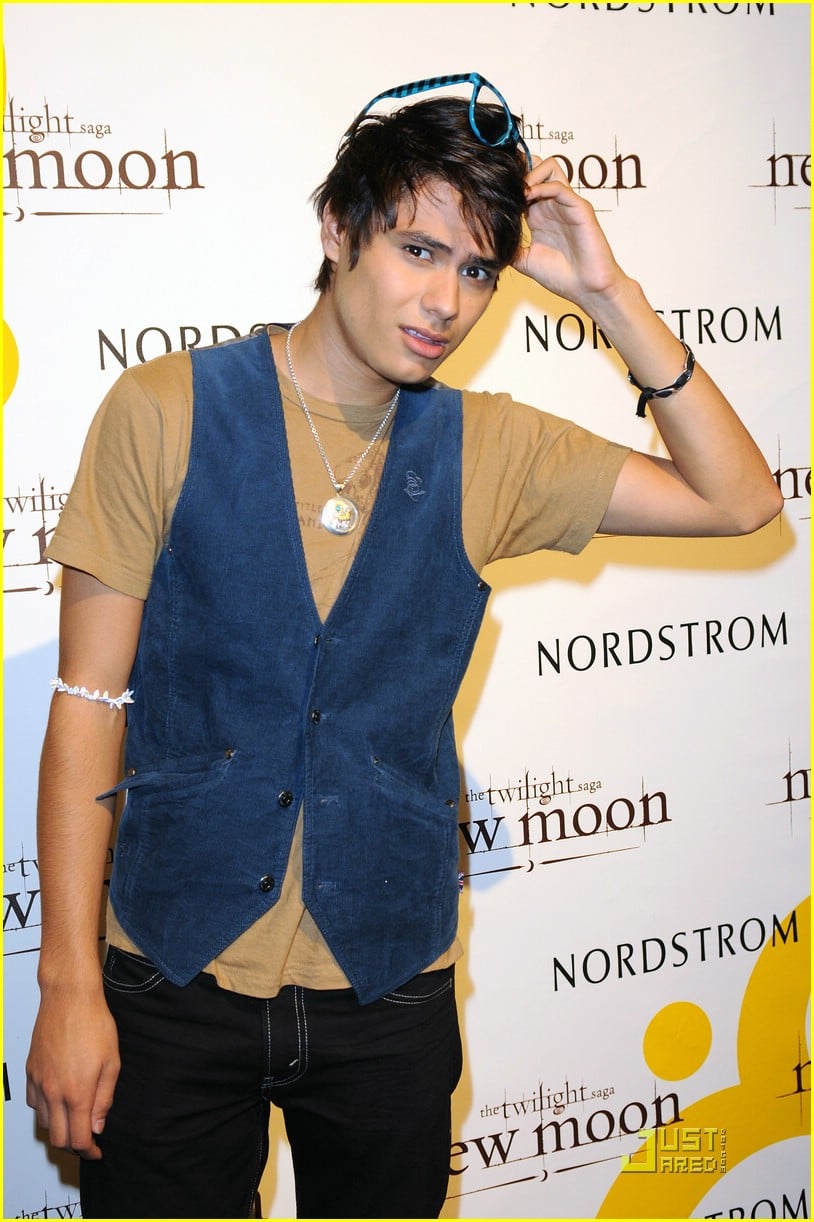 kiowa gordon alex meraz miami 05