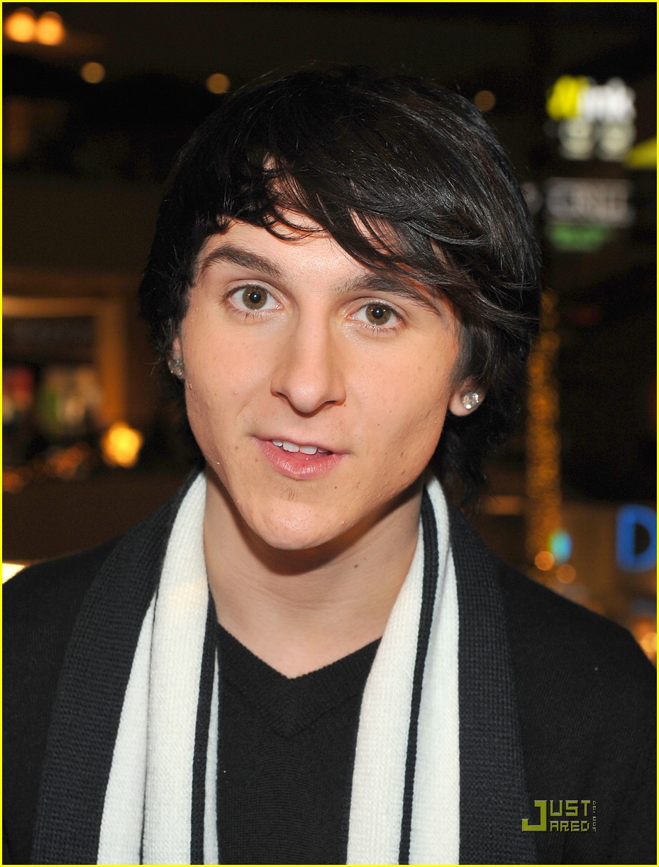 mitchel musso holiday hope 06