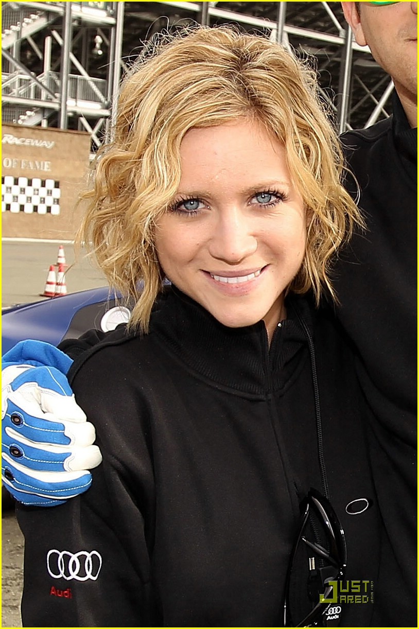brittany snow learn ride audi 02