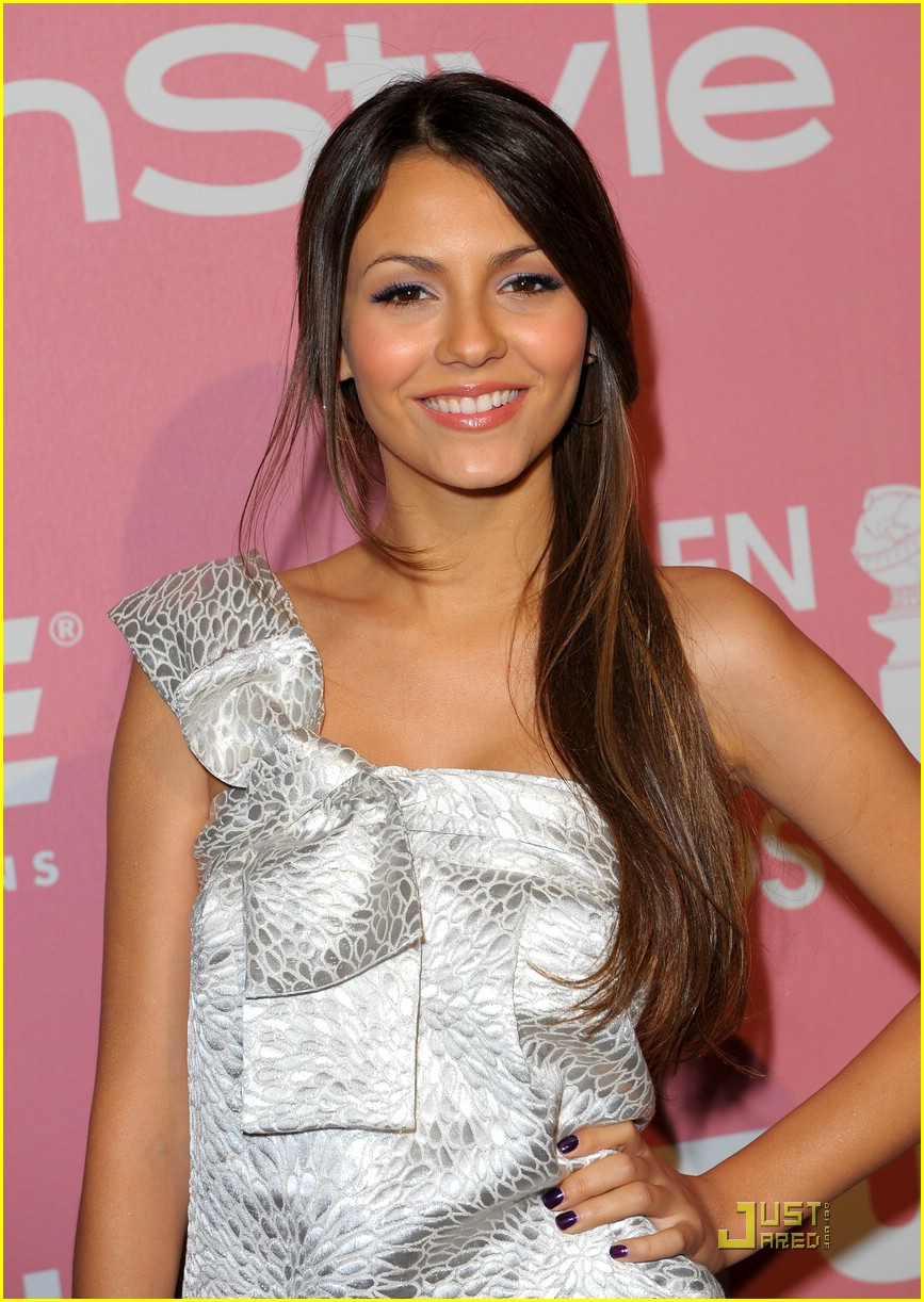 victoria justice silver stunning 01