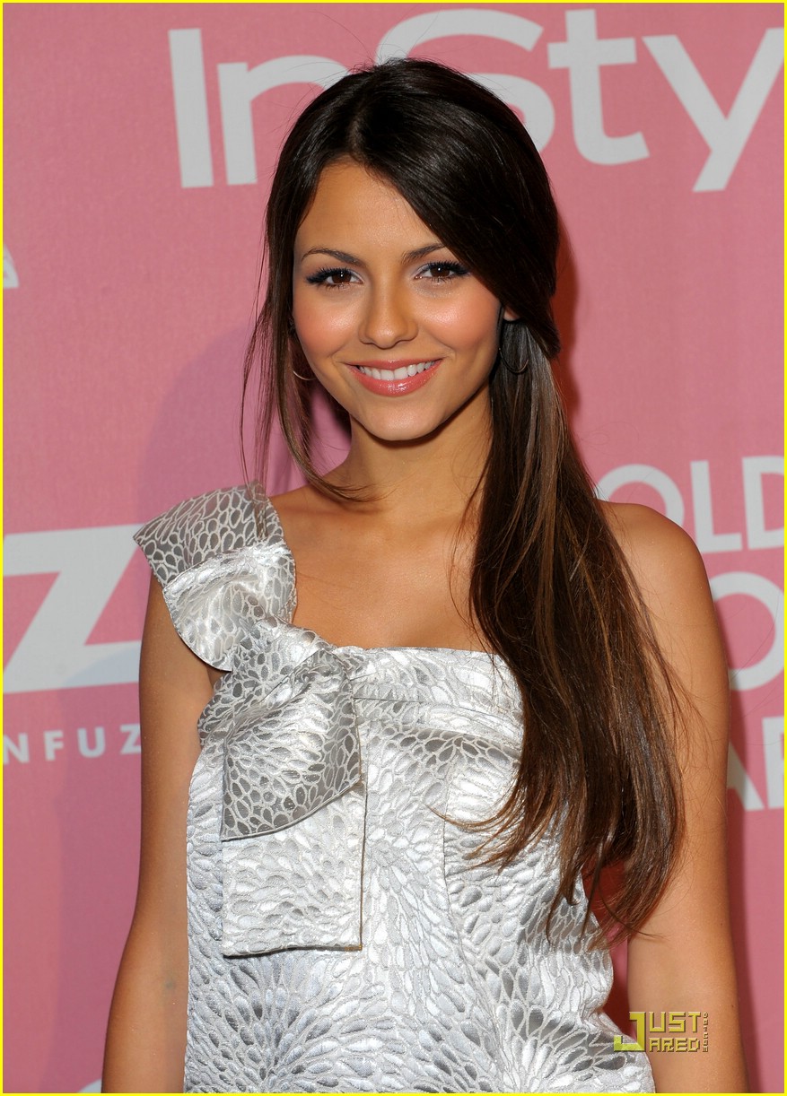 victoria justice silver stunning 04