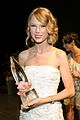 taylor swift fave female pca awards 16