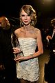 taylor swift fave female pca awards 20