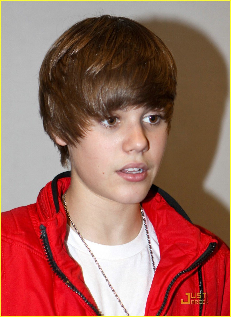 Justin Bieber Shuts Down the Citadium in Paris: Photo 359726 | Justin  Bieber Pictures | Just Jared Jr.