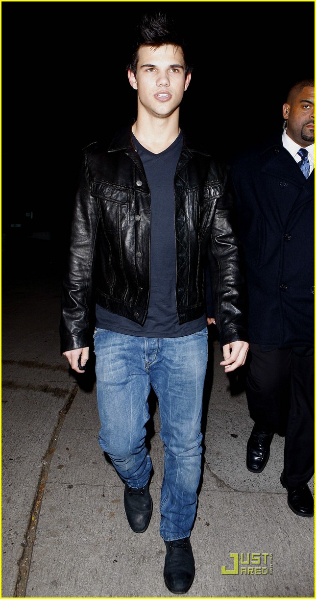 taylor lautner post grammy party 03