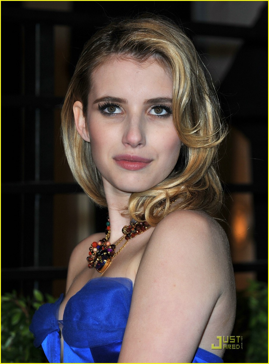 emma roberts lily collins vf party 06