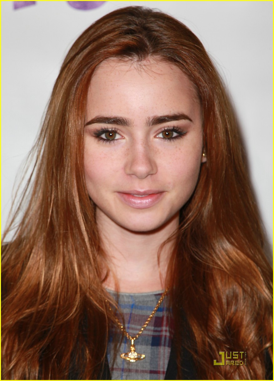 lily collins antiquing  08