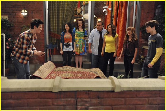 bella thorne wizards place 06