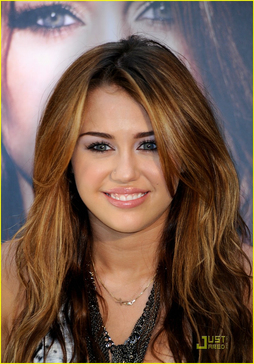 Майли девона. Майли девона. Майли сайрус 2005. Майли сайрус ханна монтана. Маkbq cfq.