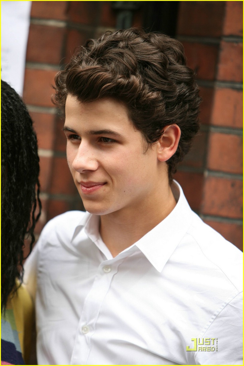 Nick Jonas Hairstyle Tutorial | Men's Hair by Tim Bryan - YouTube