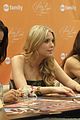 pretty little lairs grove signing 21