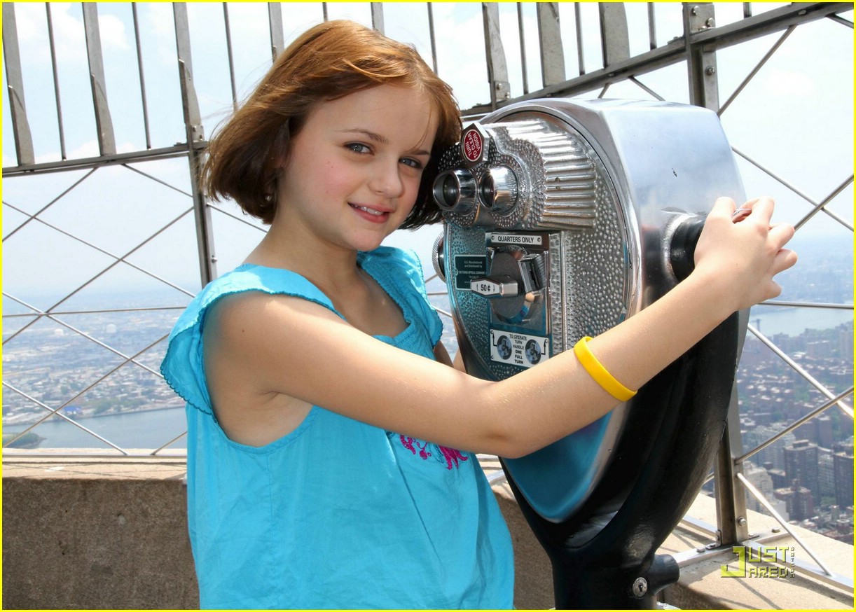 joey king empire state 13